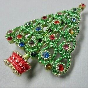 Vintage Christmas Tree brooch pin